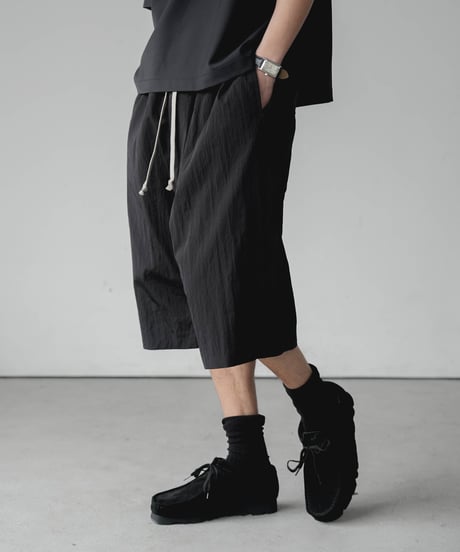 LUXURY MATERIAL LIMONTA ITALY SAROUEL HALF PANTS
