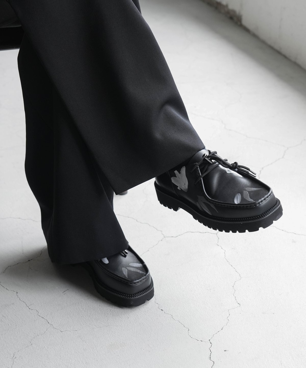 GRAPHIC TIROLEAN LEATHER DAD SHOES | CTHY