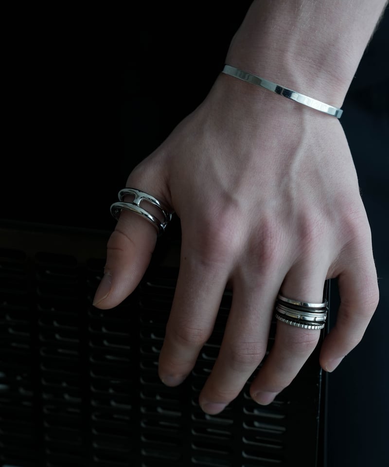 アクセサリー CTHY SQUARE STUDS RING SQUARE STUDS RING 