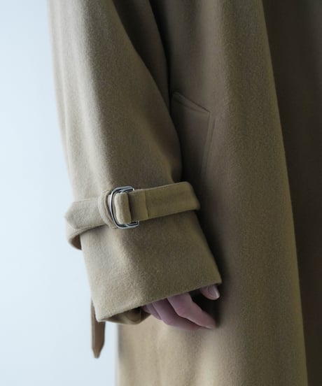 LUXURY MATERIAL TIELOCKEN COAT by Super140’s Jackal WOOL