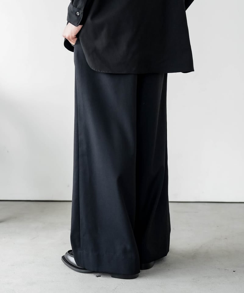 LUXURY MATERIAL TROUSERS by BISHU WOOL | CTHY