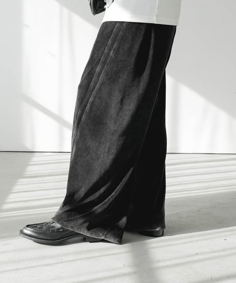 VINTAGE 3D CUTTING FADE VELOURS PANTS