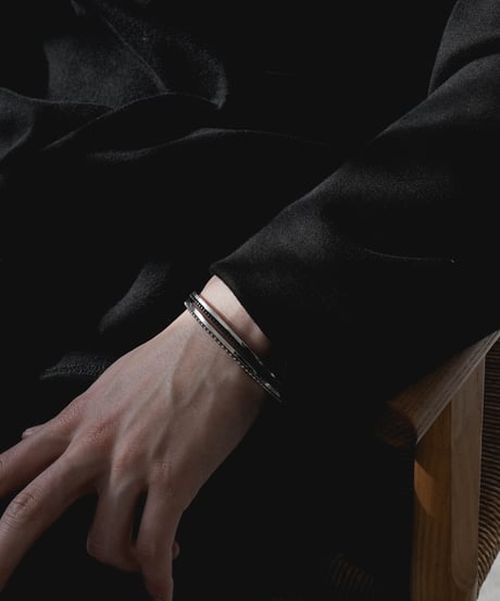 LAYER BANGLE