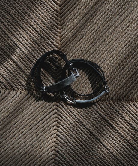 GUIDI LEATHER PLATE BRACELET by artisan