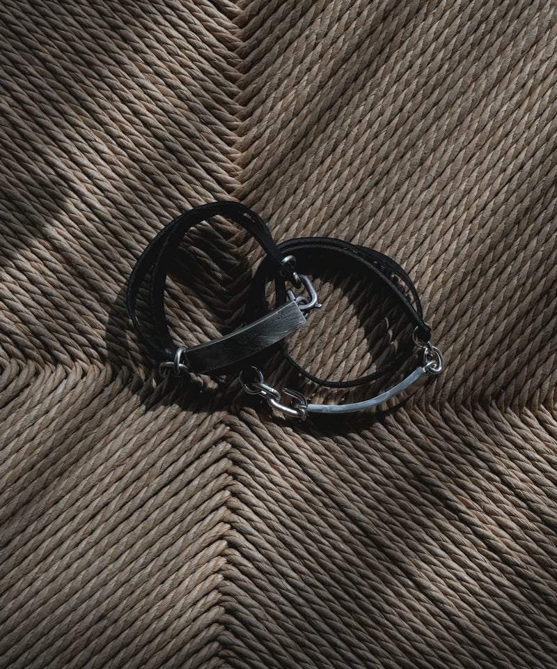 GUIDI LEATHER PLATE BRACELET by artisan | CTHY