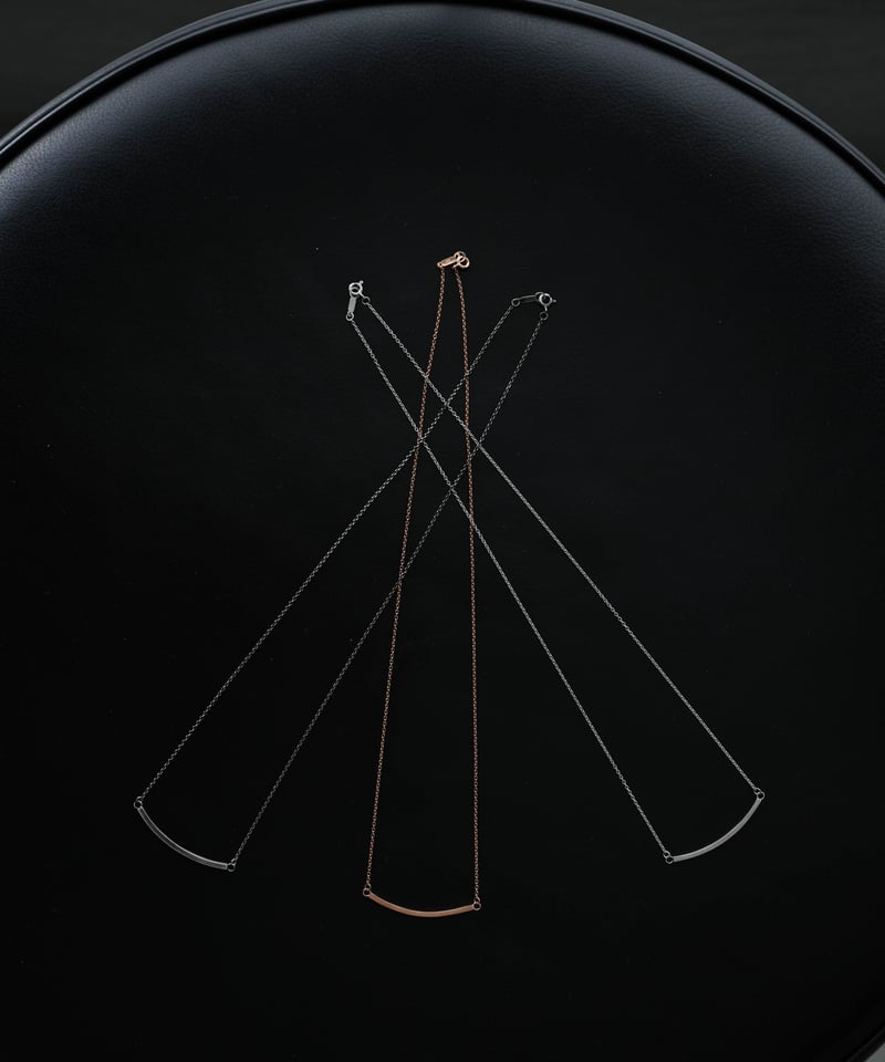 CURVE BAR NECKLACE | CTHY