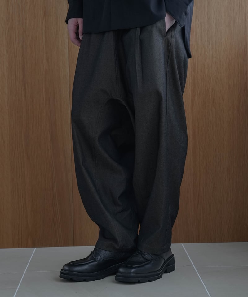 LUXURY MATERIAL BISHU WOOL WIDE SAROUEL SLACKS