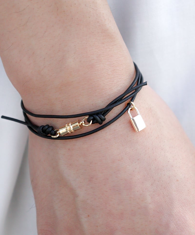 RePLAY PADLOCK BRACELET 「GOLD」