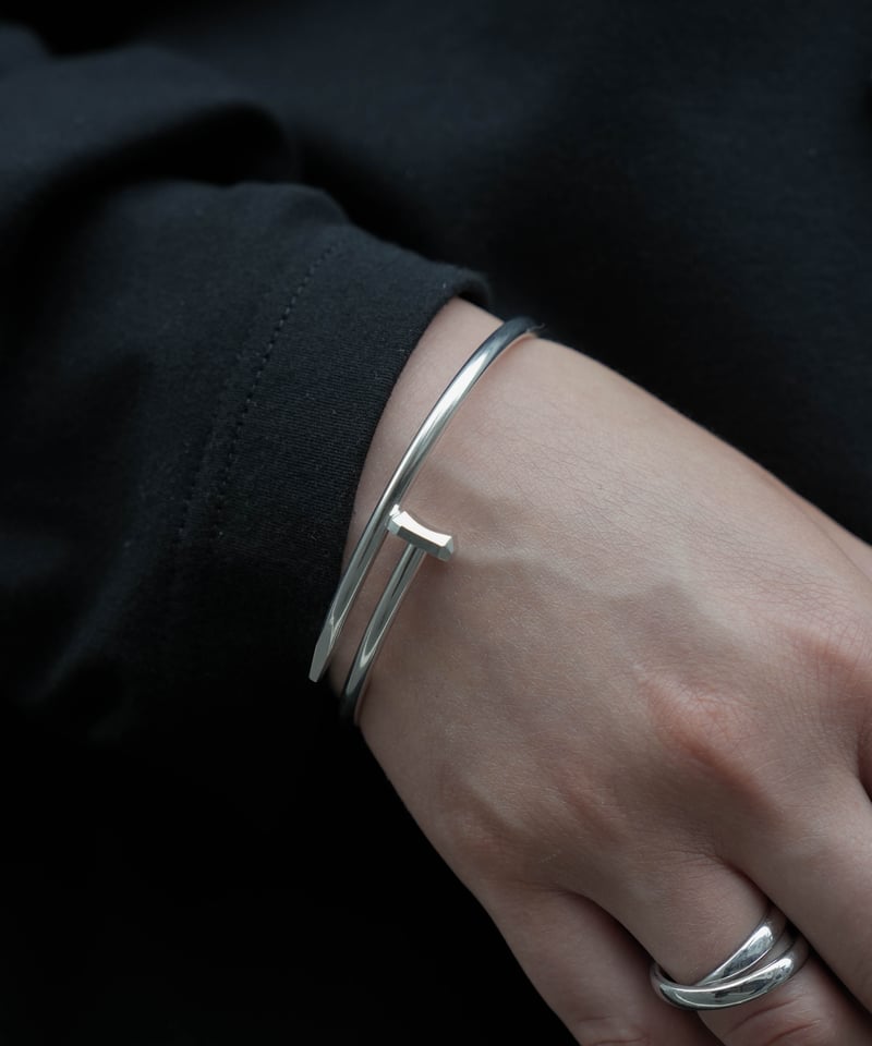 SPIKE BANGLE | CTHY SPIKE BANGLE | CTHY