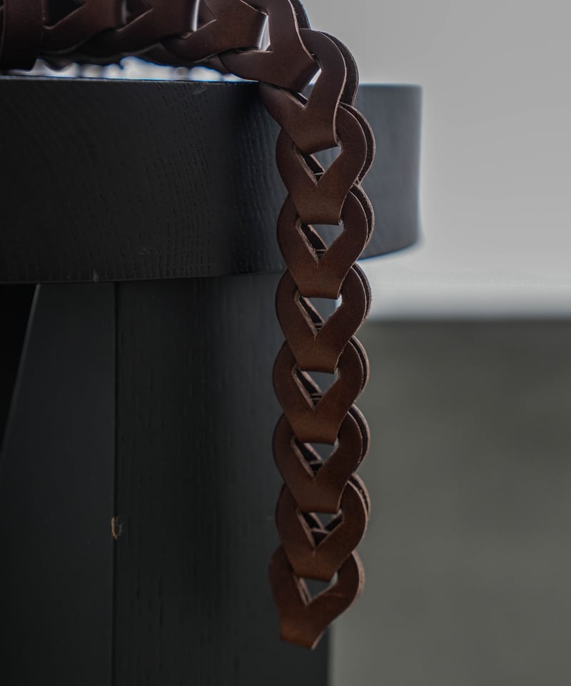 LUXURY MATERIAL CHAIN LONG BUTTERO LEATHER BELT