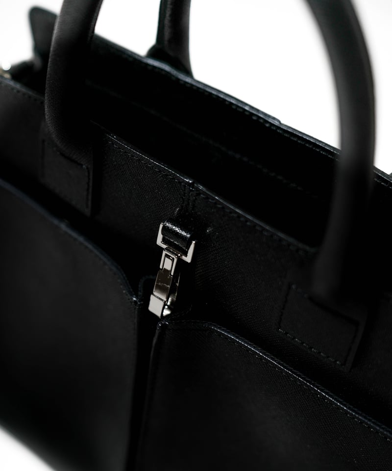 CTHY＋Rich I】SAFFIANO LEATHER HELMET BAG [MINI]