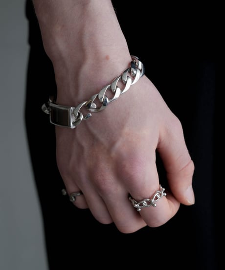 HIGH-END SILVER BRACELET