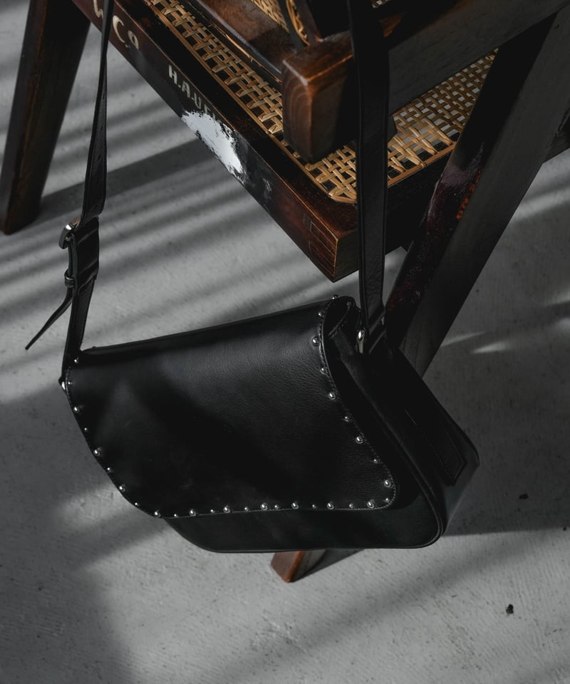 18 【CTHY＋Rich I】LEATHER STUDS BAG by Annonay |