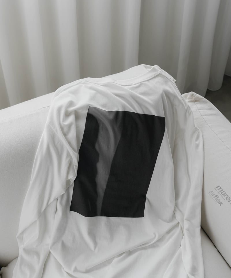 BACK GRAPHIC LONG SLEEVE CUTSEW | CTHY