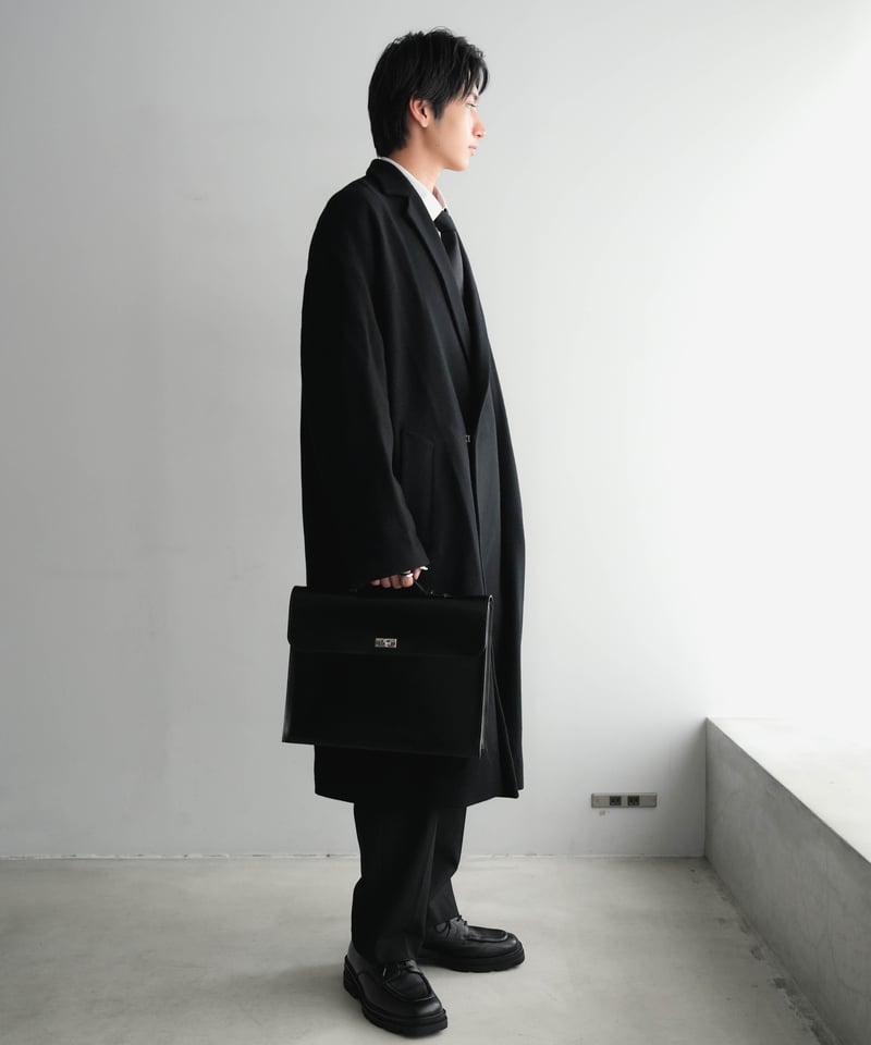 バッグ CTHY LUXURY MATERIAL BRIEFCASE byAnnonay LUXURY MATERIAL BRIEFCASE by Annonay | CTHY