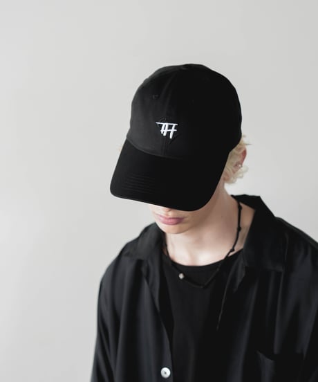 NEUTRAL CAP