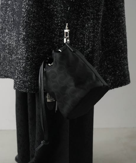 #01 LUXURY MATERIAL DRAWSTRING BAG by LIMONTA