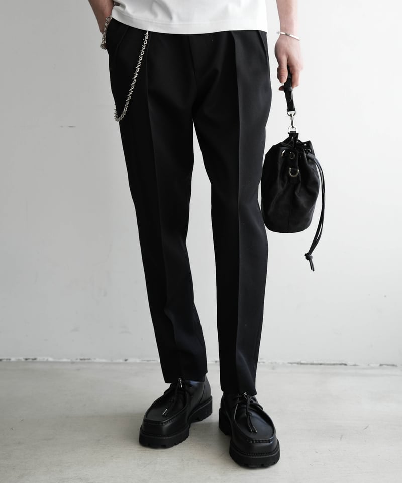 LUXURY MATERIAL SLIM CLASSIC TROUSERS by BISHU