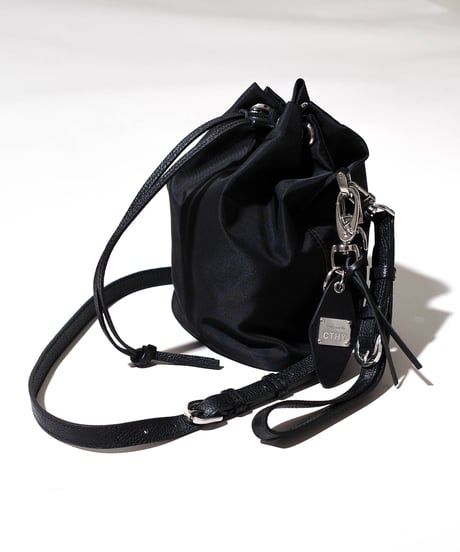LEATHER ROOM KEYRING