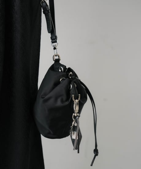 #01 LUXURY MATERIAL DRAWSTRING BAG by LIMONTA