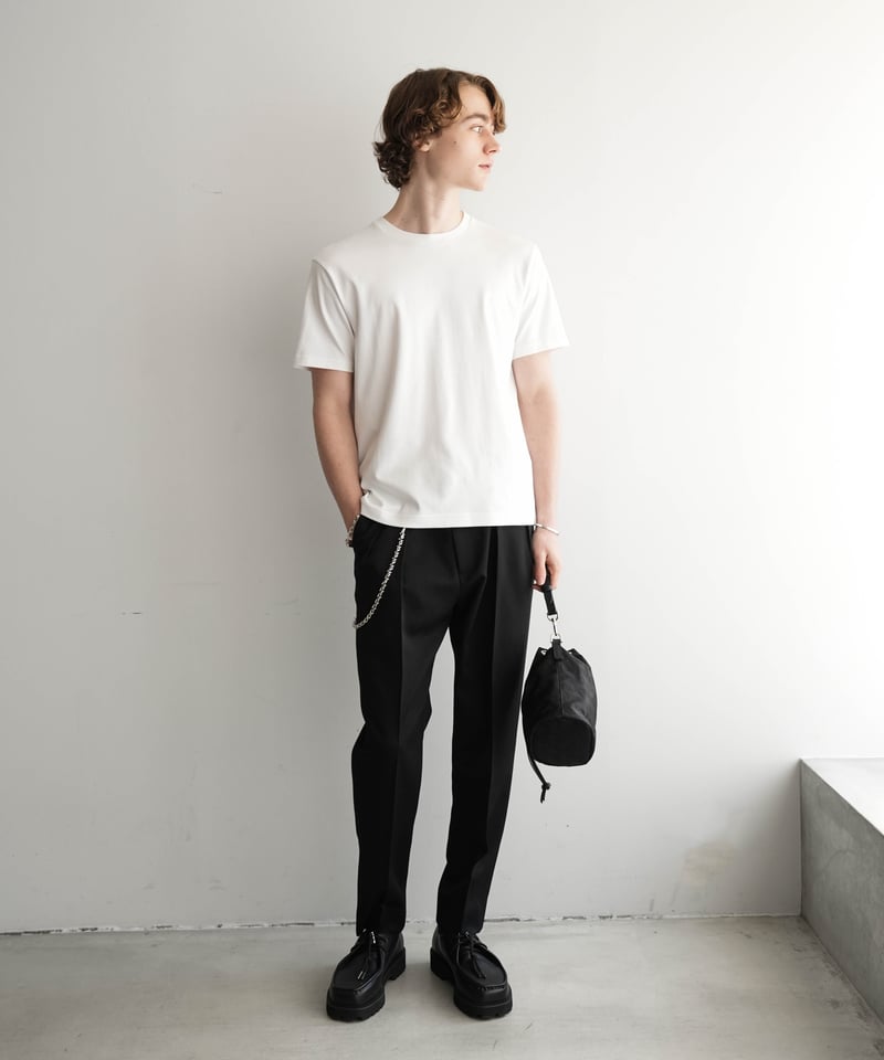LUXURY MATERIAL SLIM CLASSIC TROUSERS by BISHU