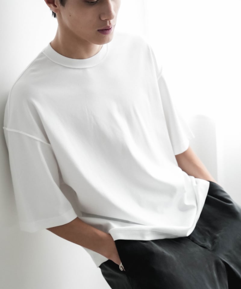 LUXURY MATERIAL SUVIN PLATINUM H/S TEE 【LOOSE】