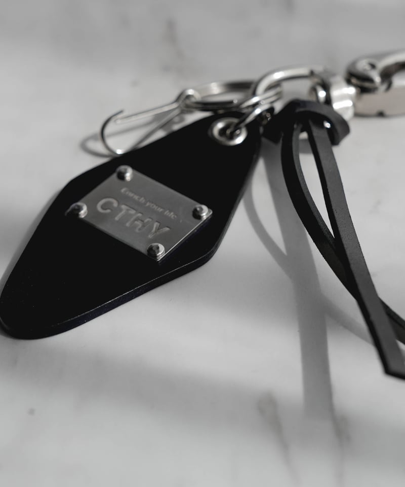 LUXURY MATERIAL CORDVAN ROOM KEYRING | CTHY