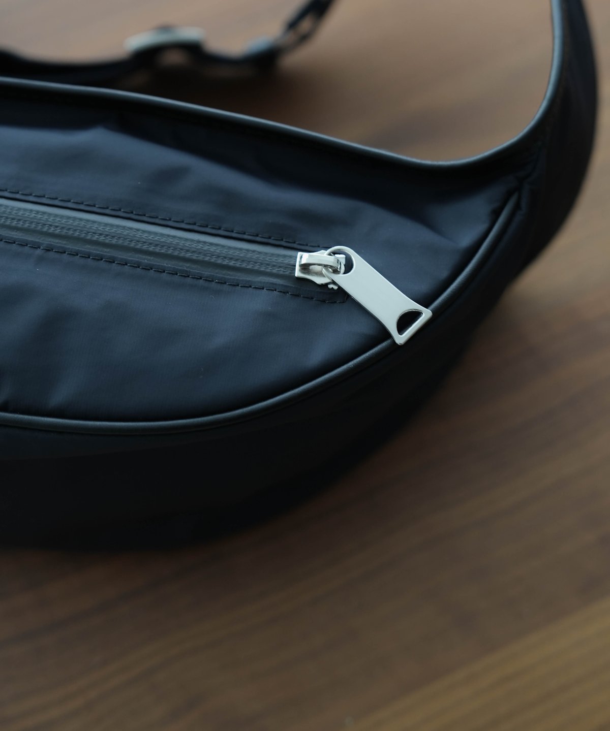 12 WATERPROOF TECH BODY BAG | CTHY 12 WATERPROOF TECH BODY BAG | CTHY