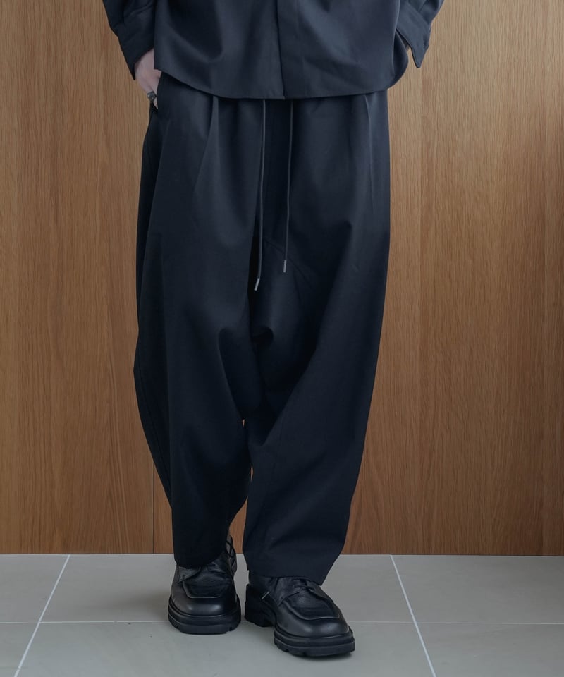 LUXURY MATERIAL BISHU WOOL WIDE SAROUEL SLACKS