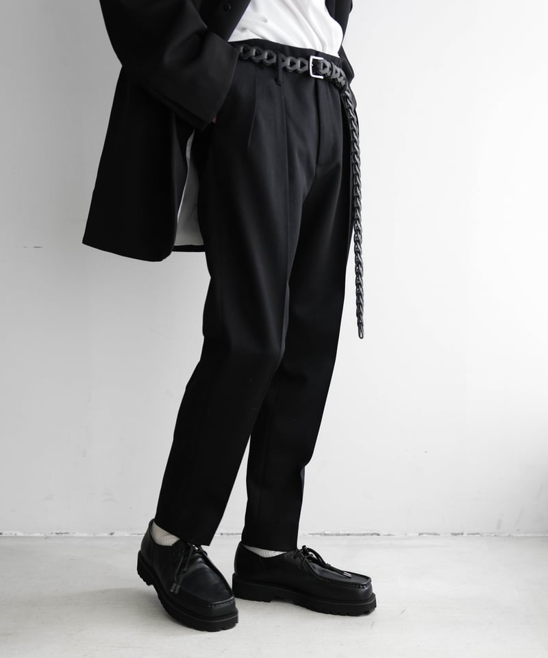 CTHY SLIM CLASSIC TROUSERS サイズ1 CTHY SLIM CLASSIC TROUSERS サイズ1 - メルカリ