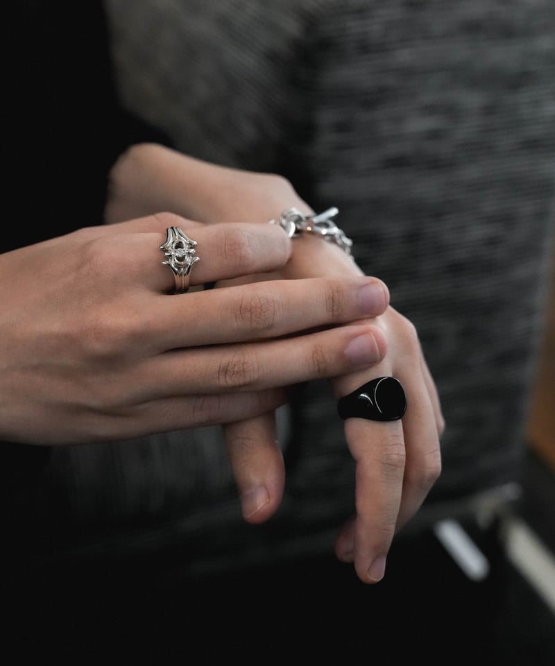 LUXURY MATERIAL ALL STONE RING by BLACK AGATE |