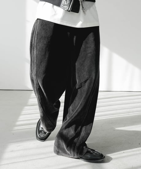 VINTAGE 3D CUTTING FADE VELOURS PANTS