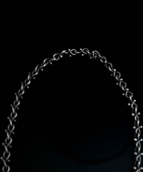 HIGH-END HERITAGE LONG LARIAT NECKLACE