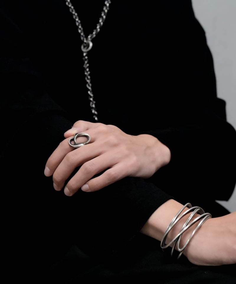 HIGH-END STRUCTURE WIDE BANGLE | CTHY