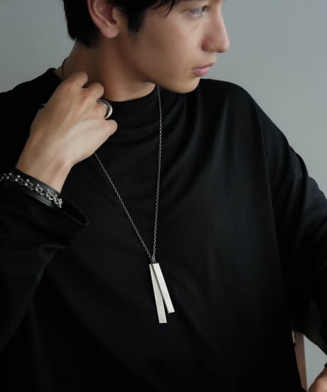 HIGH-END CTHY OBJECTS NECKLACE