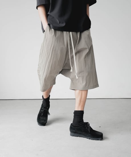 LUXURY MATERIAL LIMONTA ITALY SAROUEL HALF PANTS