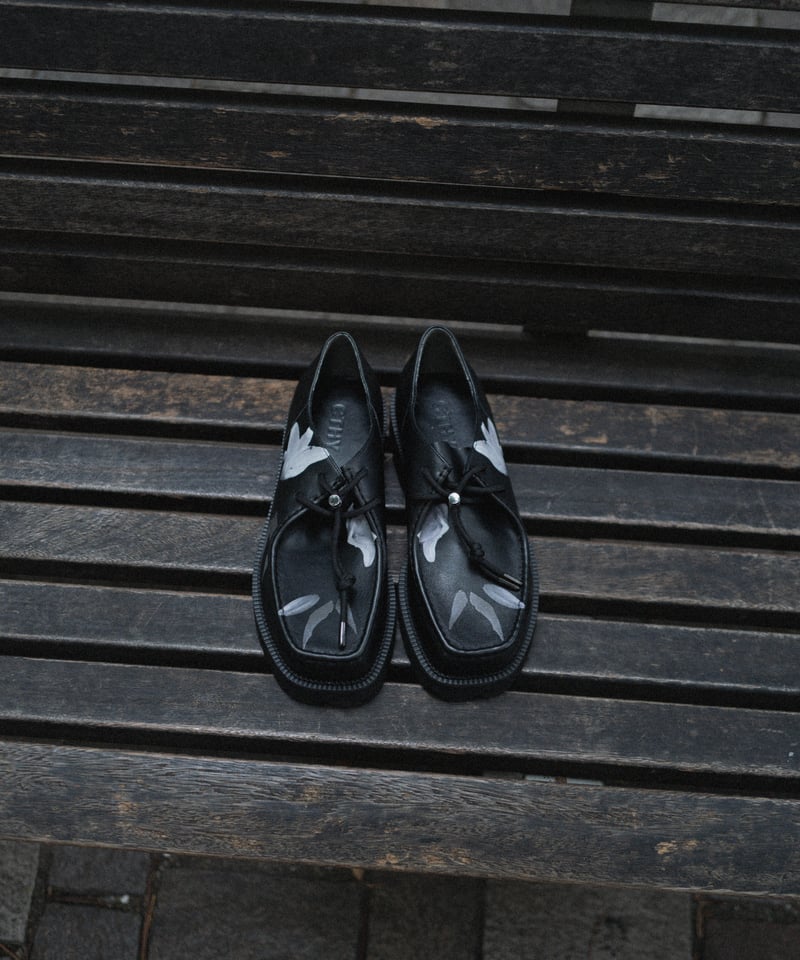 GRAPHIC TIROLEAN LEATHER DAD SHOES | CTHY GRAPHIC TIROLEAN LEATHER DAD SHOES | CTHY