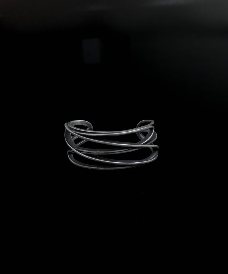 HIGH-END STRUCTURE WIDE BANGLE | CTHY