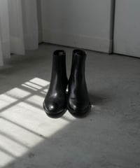 LUXURY MATERIAL LEATHER HEEL BOOTS by Annonay