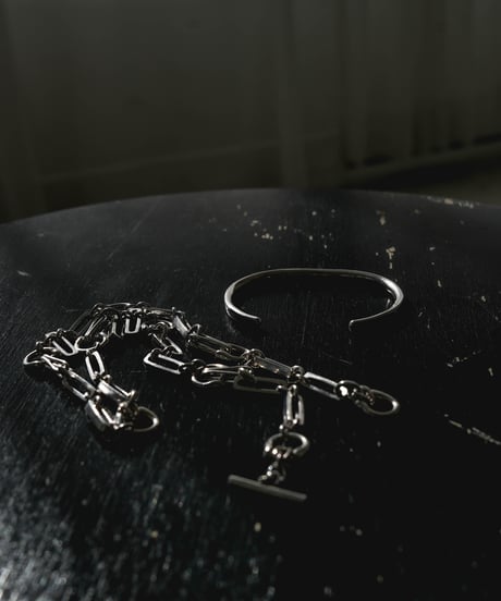 Limited NECKLACE