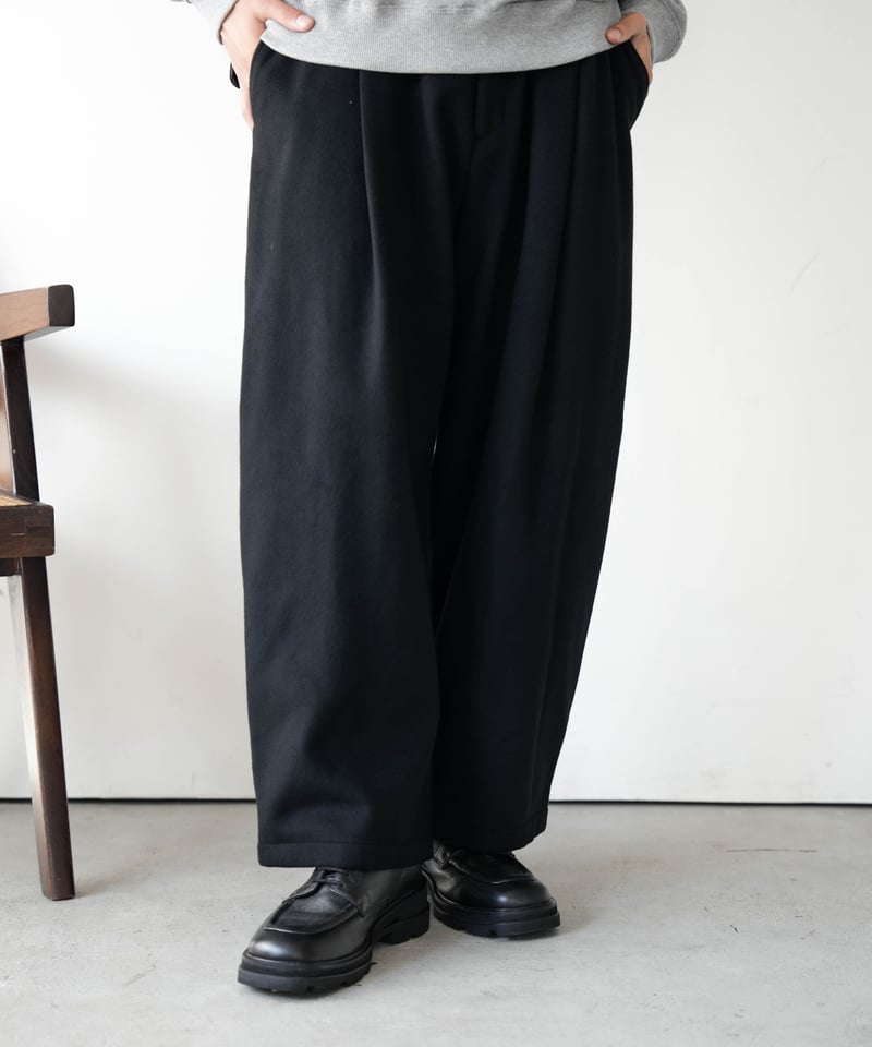 【CTHY】フランネル　ウール　ワイド　スラックス INCOTEX ウールフランネル スリムスラックス｜トゥモローランド 公式通販