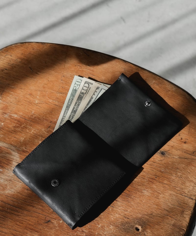 LUXURY MATERIAL GUIDI LEATHER ANONYMOUS WALLET