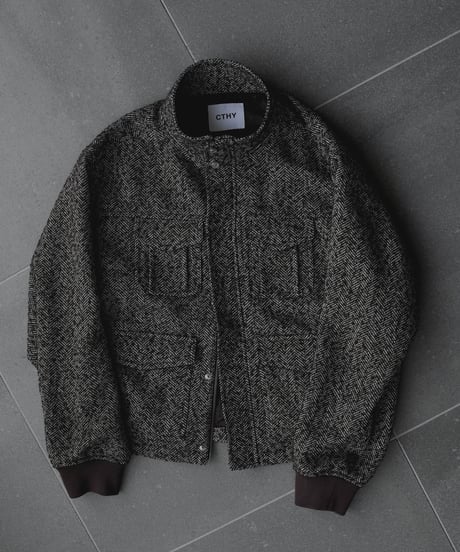 HERITAGE WOOLING HERRINGBONE TWEED HIGHNECK BLOUSON by Silver 950