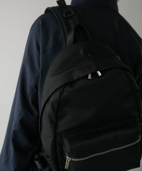 #15 LUXURY MATERIAL ONE SHOULDER SLING DAYPACK by LIMONTA / Annonay