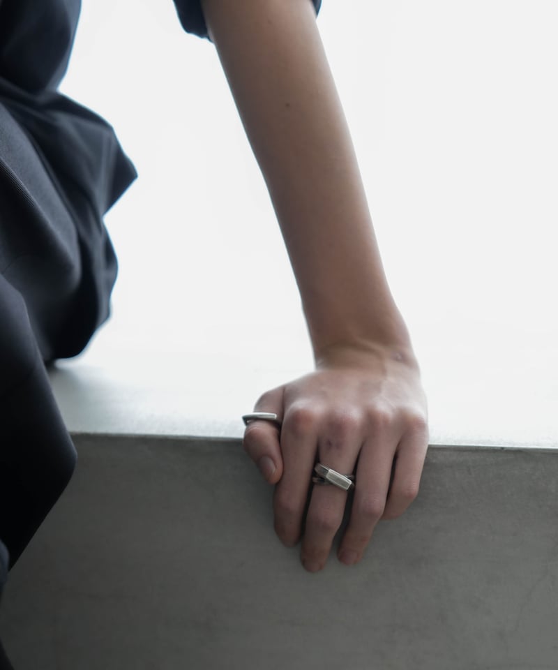 PARALLELOGRAM THUMB RING | CTHY