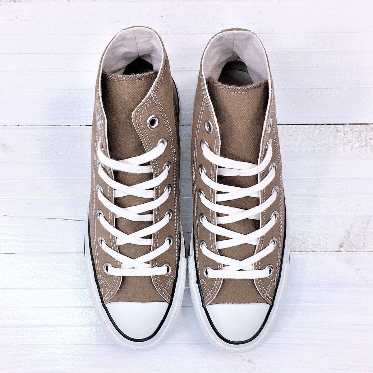 Light brown converse on sale