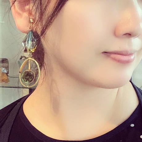 "バイグリーン” ピアス