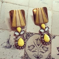 “イエロージュエル" ピアス