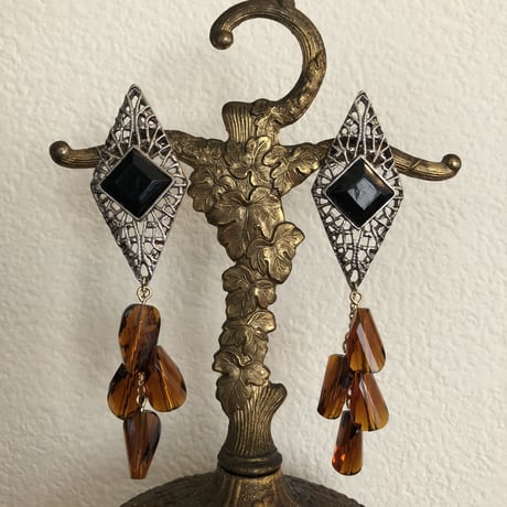 “パラダイヤ" ピアス