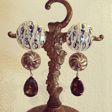 “ルルン" ピアス